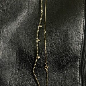 dark green beaded / gold necklace